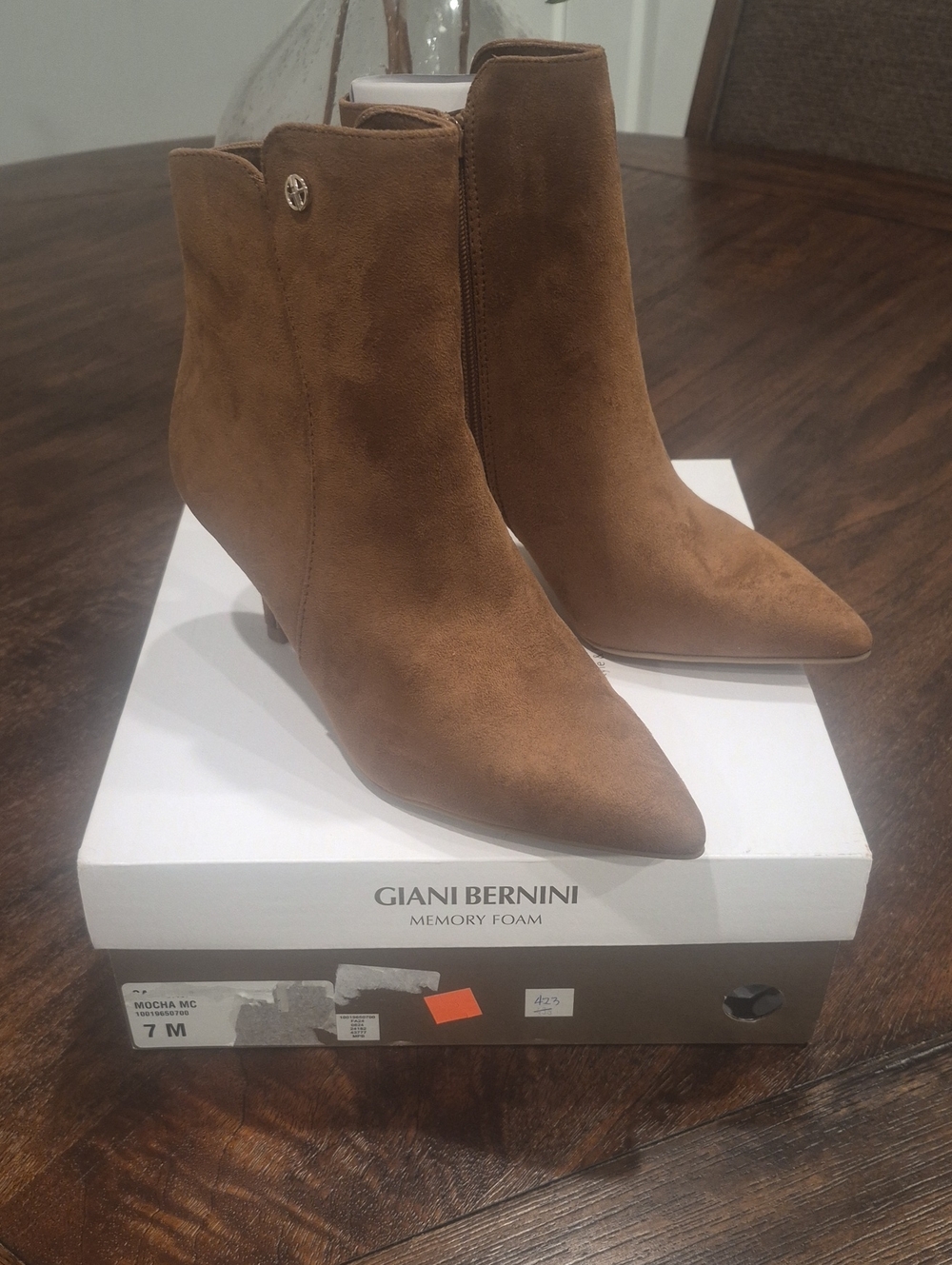Giani Bernini Women's Brown Suede Pointed-Toe Ankle Boots